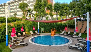 Monachus Hotel & Spa
