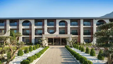 Monk Resort