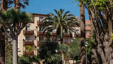 Monopol (Puerto de la Cruz)