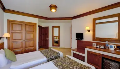 Montana Pine Resort
