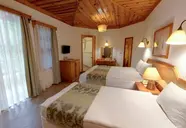 Montana Pine Resort