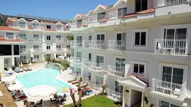 Montebello Deluxe