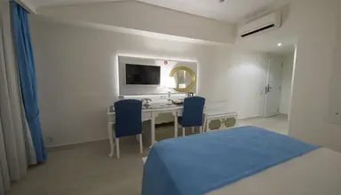 Montebello Deluxe