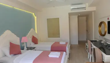 Montebello Deluxe