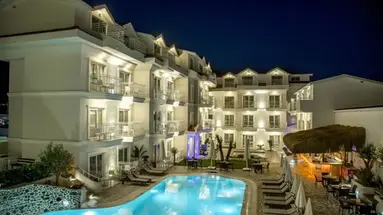 Montebello Deluxe