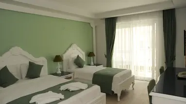 Montebello Deluxe