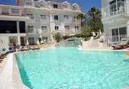Montebello Deluxe