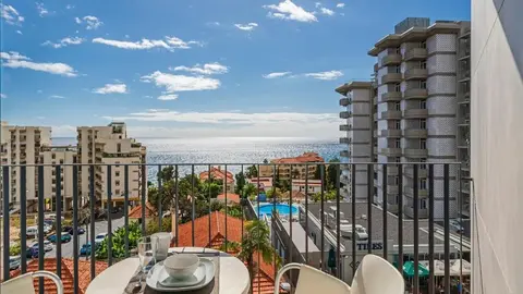 Hotel Monumental Plaza by Petit Hotels