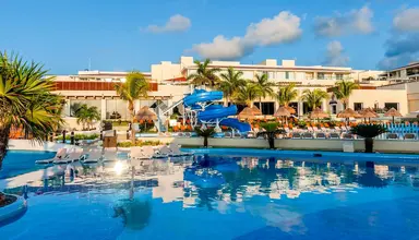 Moon Palace (Cancun)