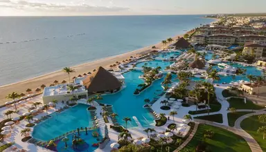 Moon Palace (Cancun)