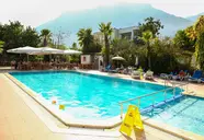 More (Kemer)