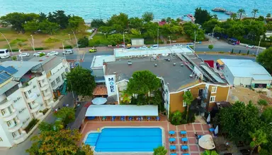 More (Kemer)