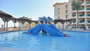 Moreno Horizon Spa & Resort