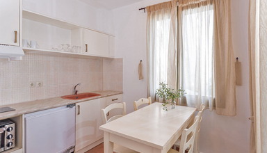 Moutzanakis Residence (Achlada)