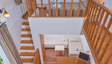 Moutzanakis Residence (Achlada)