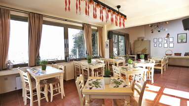 Moutzanakis Residence (Achlada)
