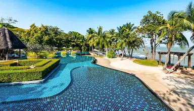 Movenpick Asara Resort