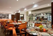 Movenpick Grand Al Bustan