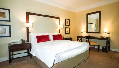 Movenpick Grand Al Bustan