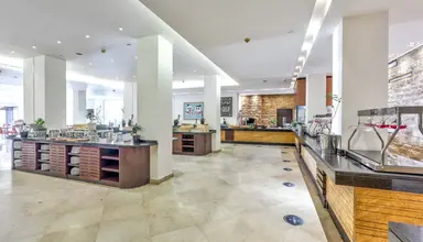 Movenpick Resort & Spa Tala Bay