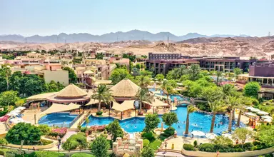 Movenpick Resort & Spa Tala Bay