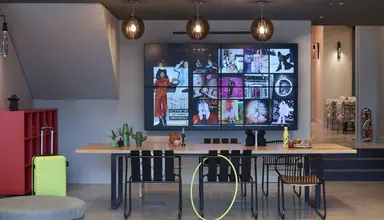 Moxy Athens City