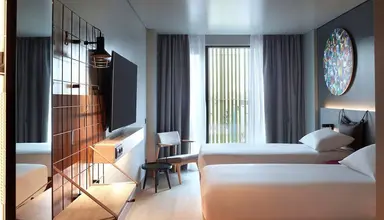 Moxy Athens City