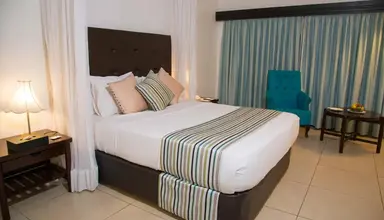 Muthu Nyali Beach Hotel & Spa