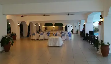 Muthu Nyali Beach Hotel & Spa