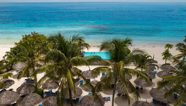 Myblue (Nungwi Beach)