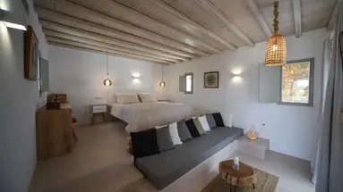 Myconian Crown Suites