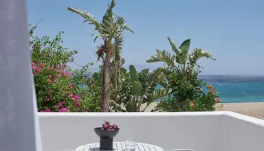 Myconian Sunrise Relais & Chateaux