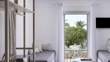 Myconian Sunrise Relais & Chateaux
