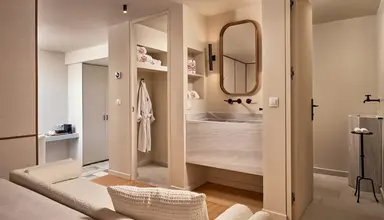 Mykonos Theoxenia