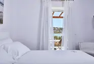 Mykonos Waves Beach House & Suites