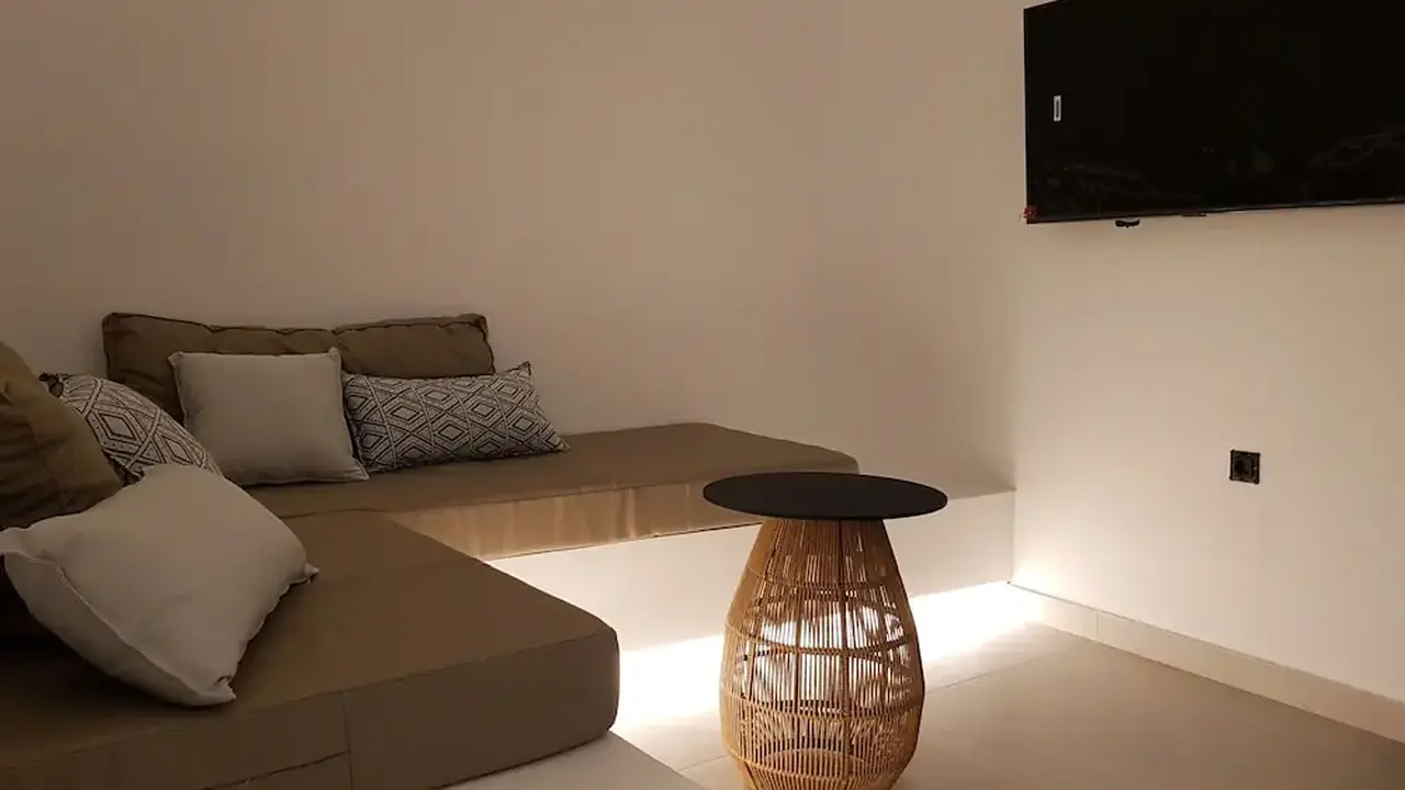 myLithos Suites