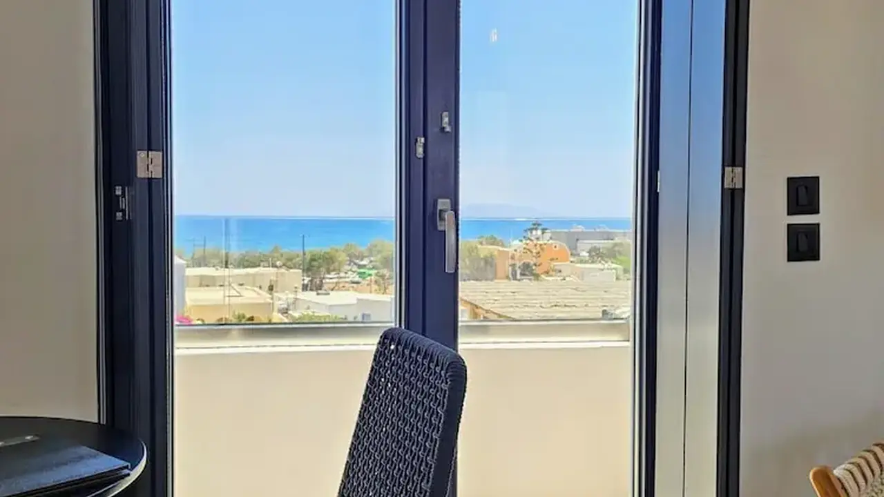 myLithos Suites
