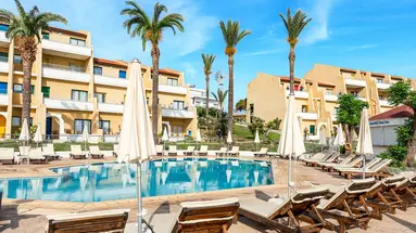 MyroAndrou Beach Apartments