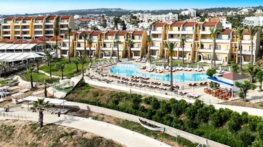MyroAndrou Beach Apartments