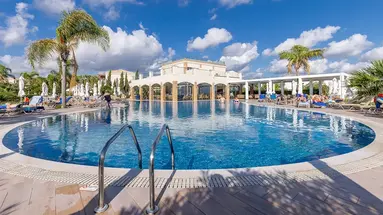 Mythos Beach Resort
