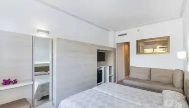Na Taconera