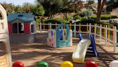 Naama Bay Promenade Mountain Resort