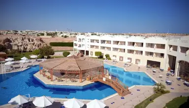 Naama Bay Promenade Mountain Resort