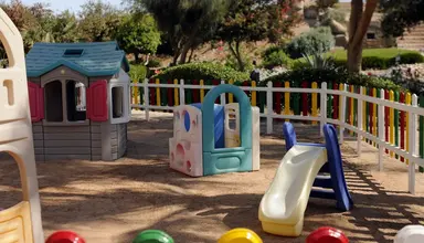 Naama Bay Promenade Mountain Resort