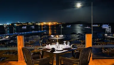 Naama Bay Suites & SPA