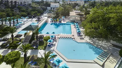 Hotel Nahrawess Resort & Thalasso