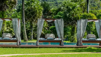 Naithonburi Beach Resort