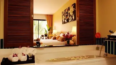 Naithonburi Beach Resort