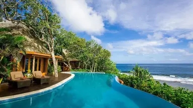 Namale Resort and Spa