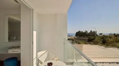 Napa Suites Hotel